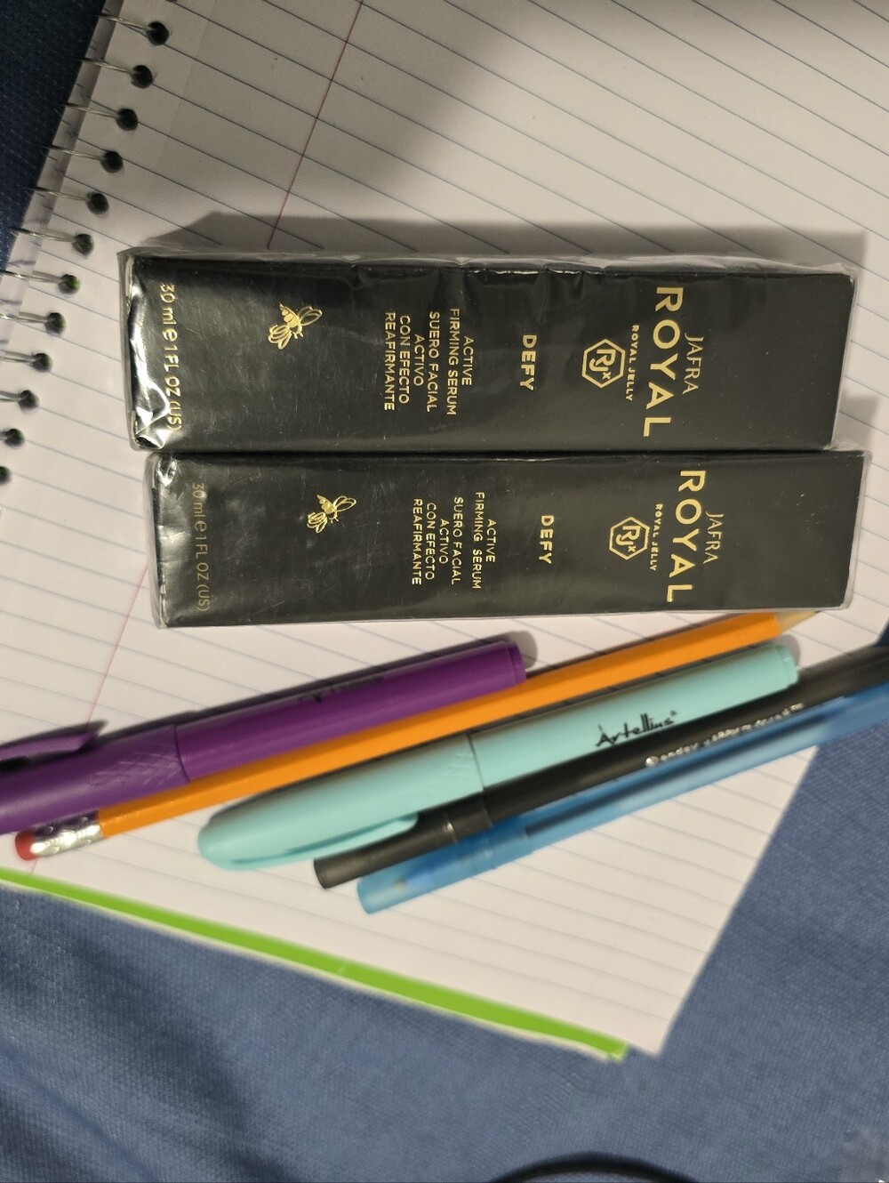 JAFRA Royal Defy Serum Set - Black & Gold Boxes